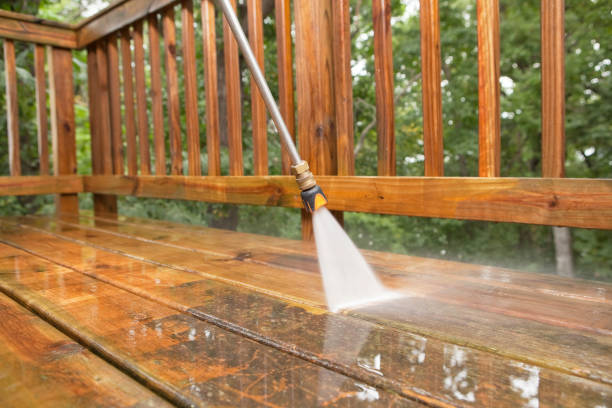 Best Sidewalk Pressure Washing  in Longview, WA